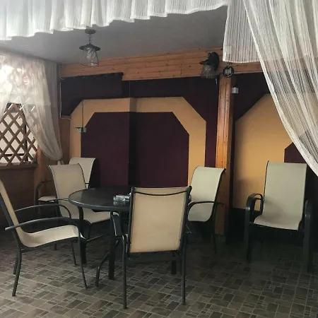 Vila Miorita בית הארחה קונסטנצה